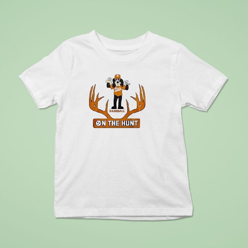Tennessee Volunrs Baseball On The Hunt Mascot Shirt