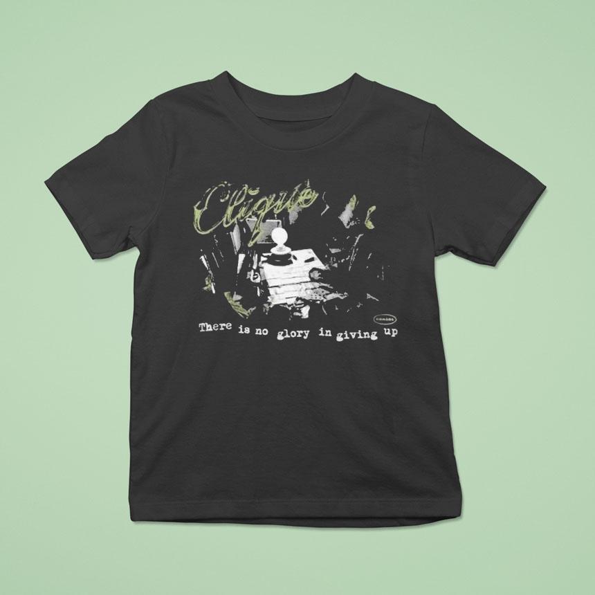 Closed There Is No Glory In Giving Up Casket Activities Skinhead Shirt