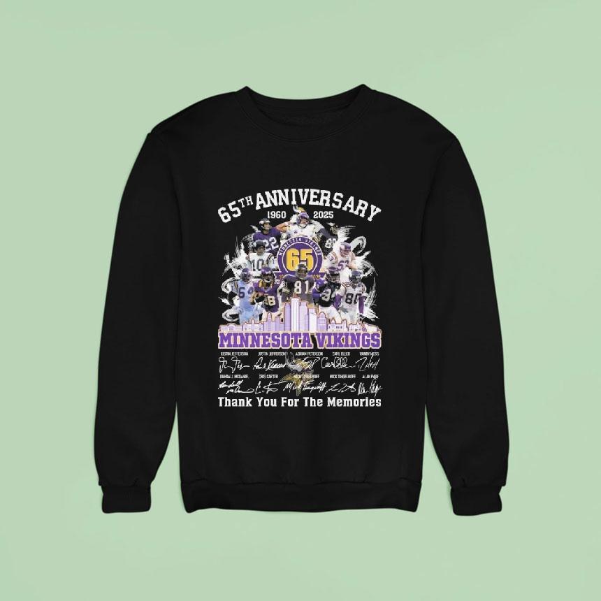 Minnesota Vikings 65th Anniversary 1960-2025 Skyline Signatures Thank You For The Memories Shirt Minnesota Vikings 65th Anniversary 1960-2025 Skyline Signatures Thank You For The Memories Shirt