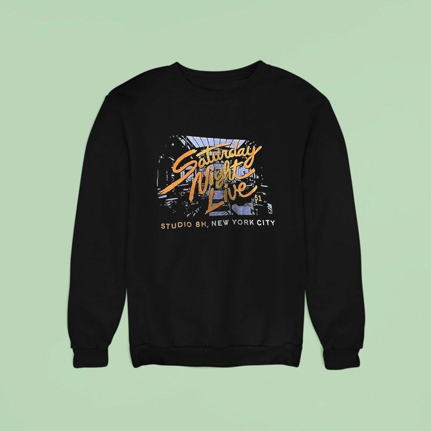 Saturday Night Live Studio 8h New York City Glen Powell Olivia Dean Shirt Saturday Night Live Studio 8h New York City Glen Powell Olivia Dean Shirt