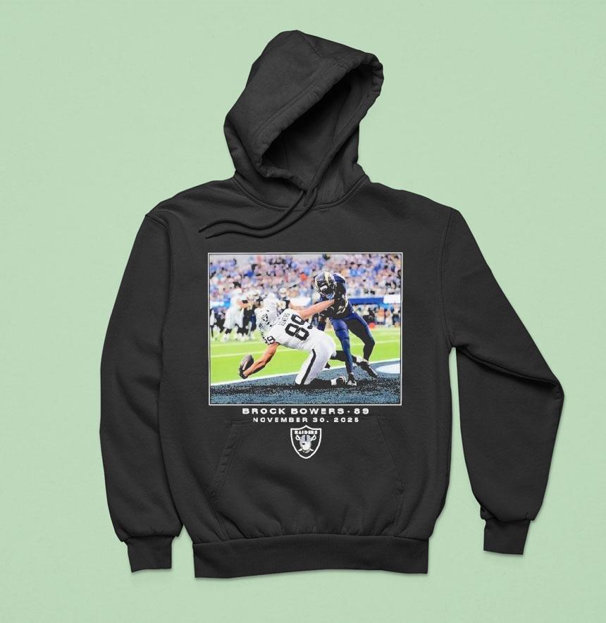 Brock Bowers November 30 2025 Las Vegas Raiders Nfl Flash Features Week 13 Shirt Brock Bowers November 30 2025 Las Vegas Raiders Nfl Flash Features Week 13 Shirt