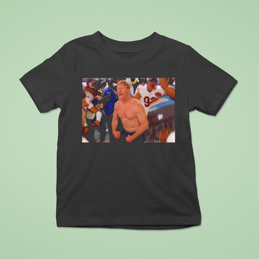 Chicago Bears Coach Ben Johnson Shows Off Shirt