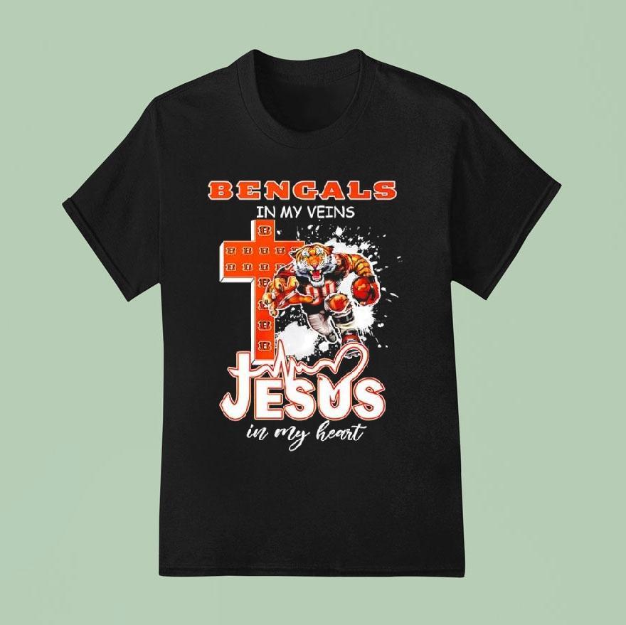 Cincinnati Bengals In My Veins Jesus In My Heart Features A Football Player Logos Cross Shirt