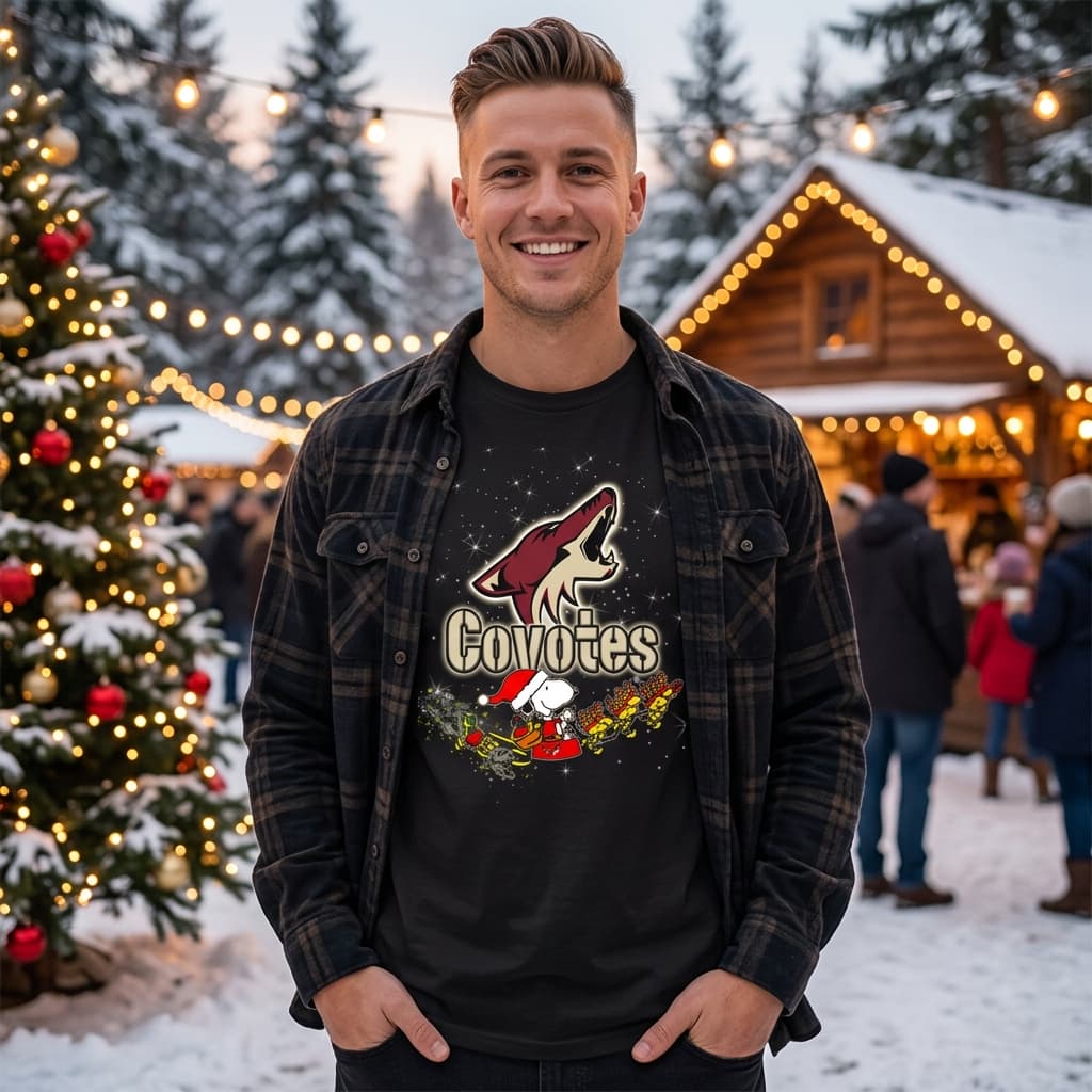 Snoopy Christmas Arizona Coyotes T Shirts