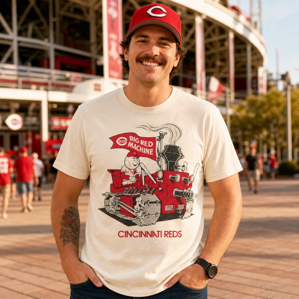 Cincinnati Reds Retro Big Red Machine Baseball 1975 Artwork Tee Shirt