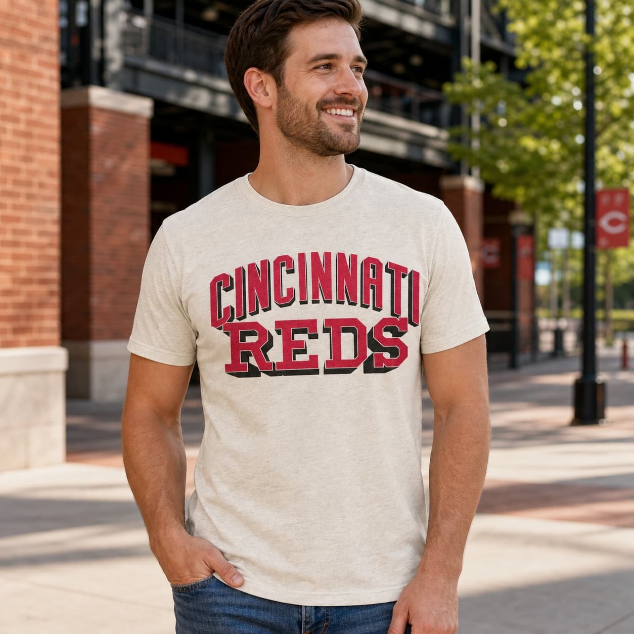 Cincinnati Reds Vintage Baseball 1999 Artwork Shirt