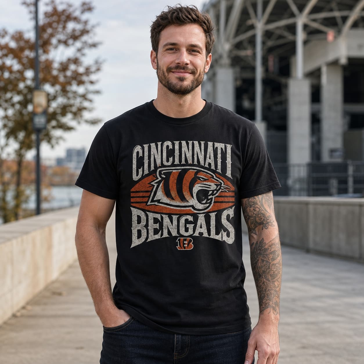 Cincinnati Bengals Exclusive Retro Football Team Artwork Shirt