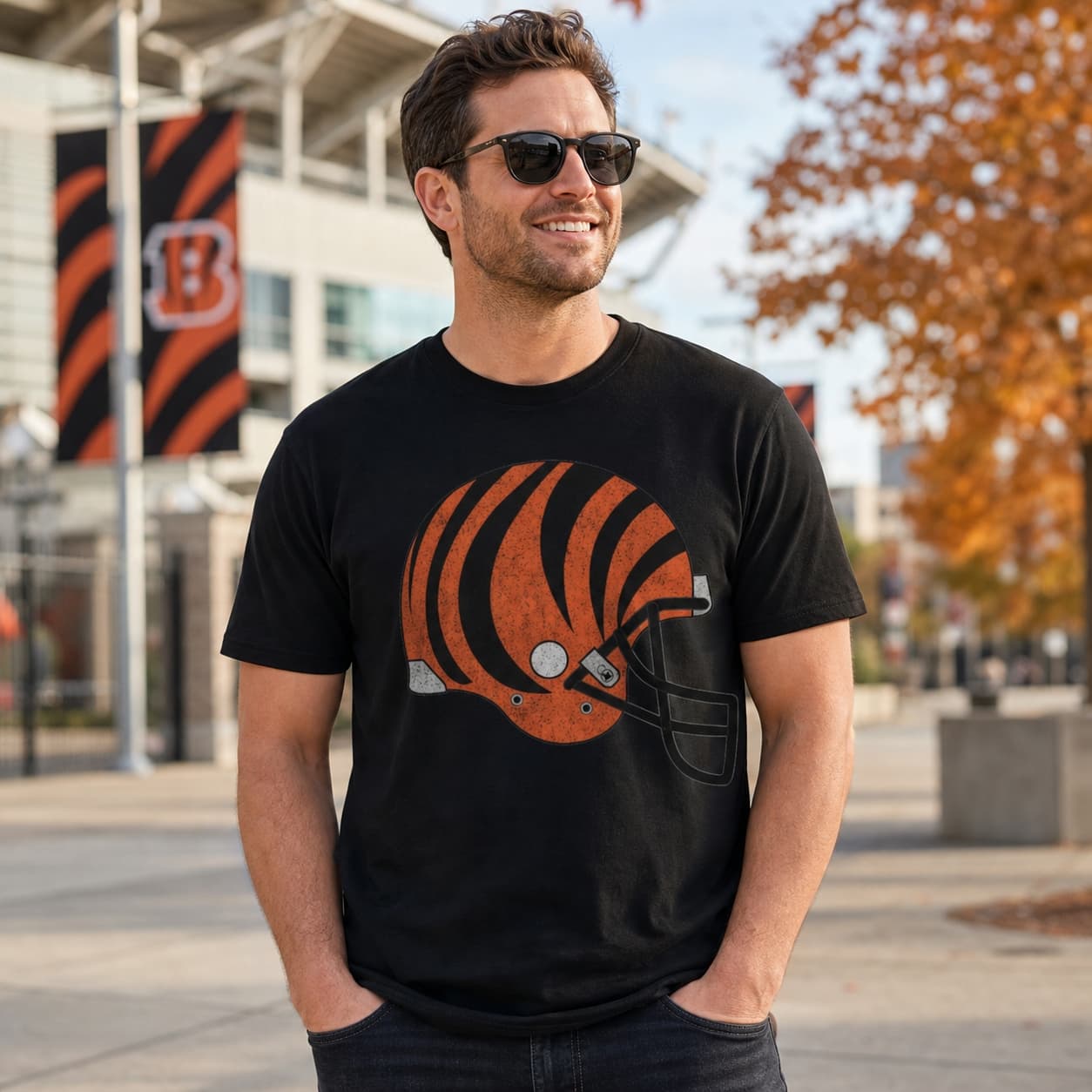 Cincinnati Bengals Retro Football Helmet 1981 Artwork Shirt