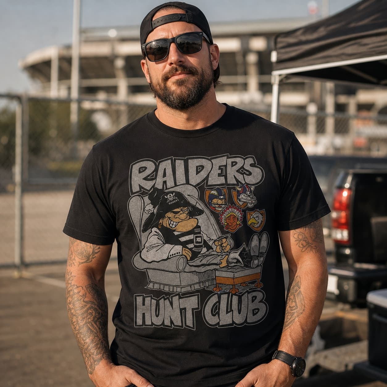 Los Angeles Raiders Hunt Club Retro Football 1991 Artwork Shirt